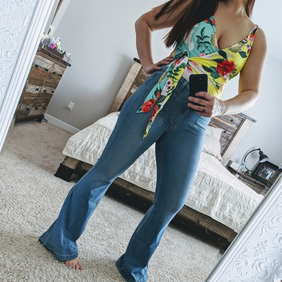 🆕🌿FLORAL BODYSUIT🌿 - Picture 7 of 13